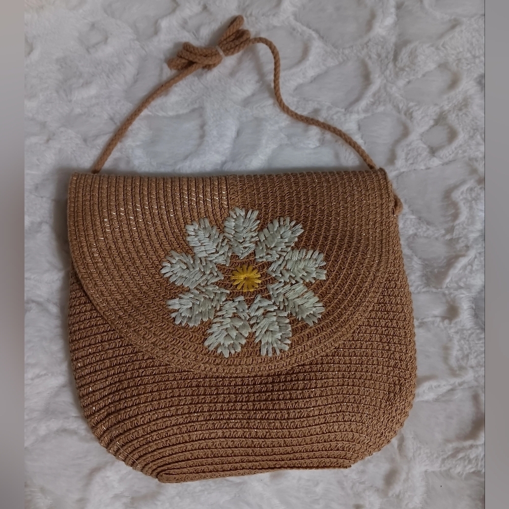 Chic Tan Floral Woven Shoulder Bag